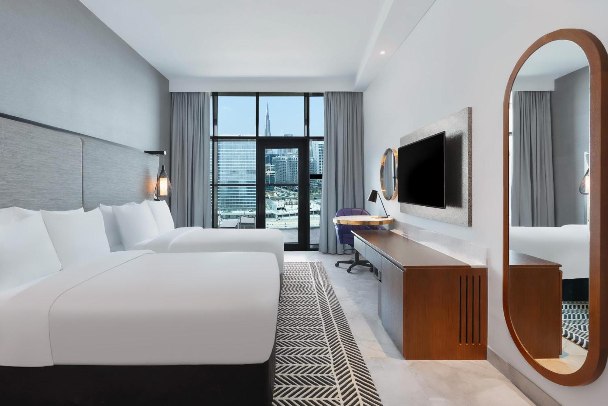 The First Collection Dubai Waterfront Otel Dış mekan fotoğraf